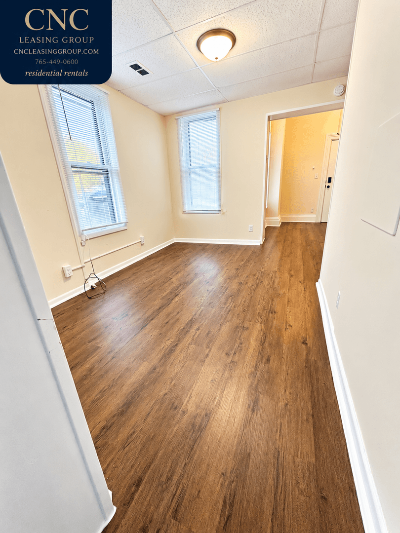 Lafayette Apartment: 1214 Columbia Street
