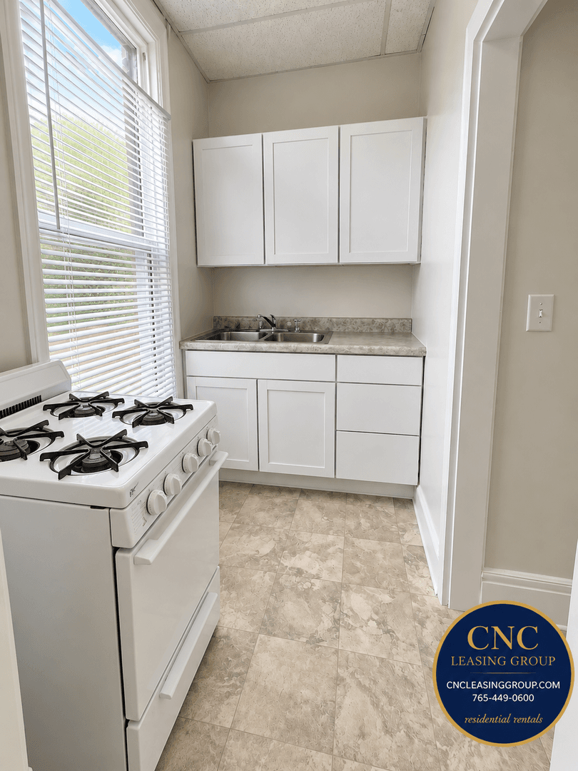 Lafayette Apartment: 912 N 10th Street