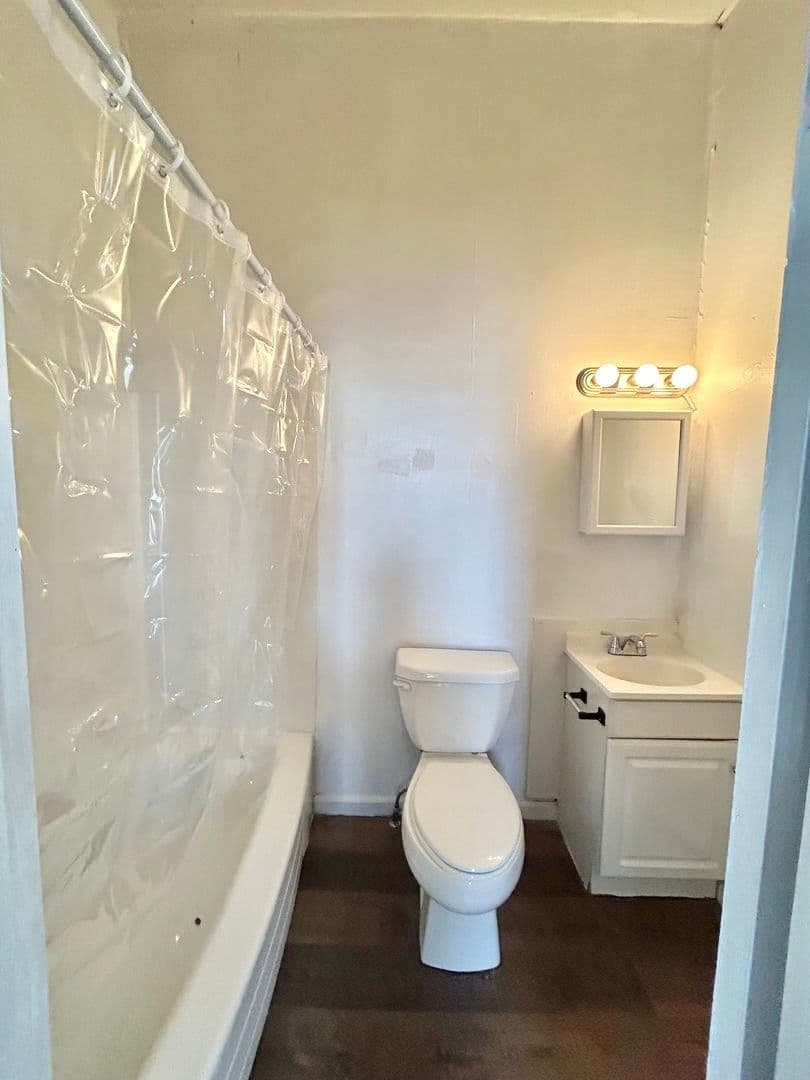 Lafayette Apartment: 911 N 9th Street