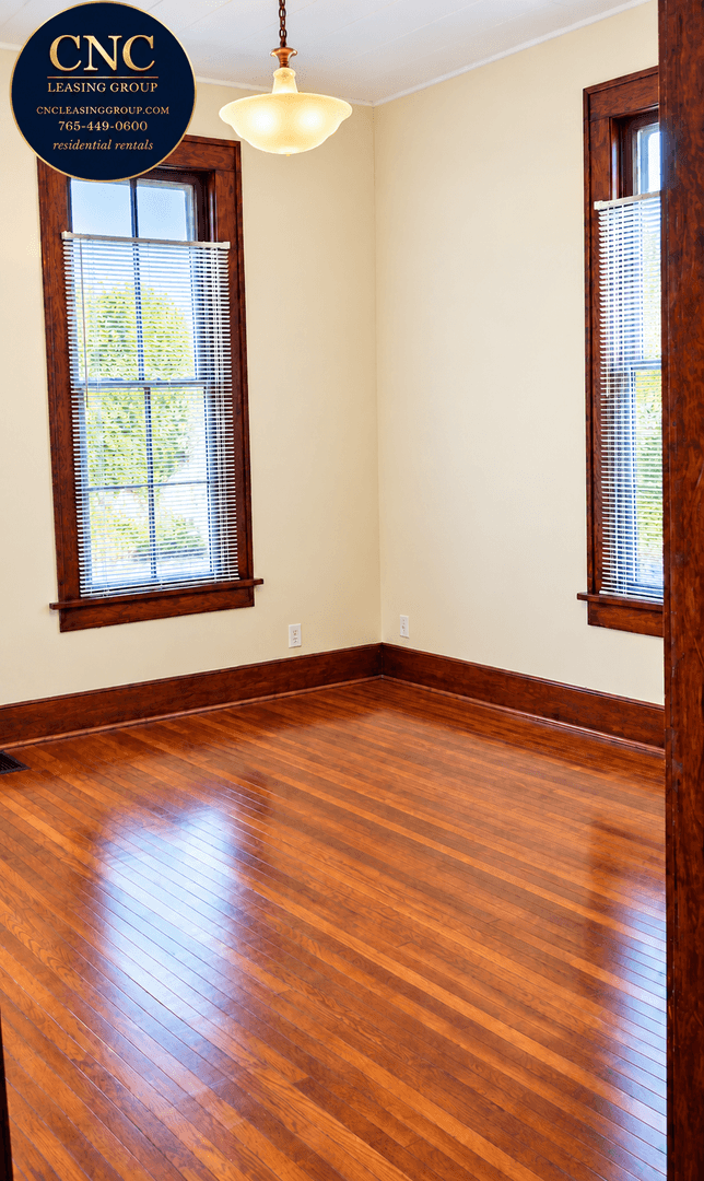 Lafayette House: 1029 N 6th Street