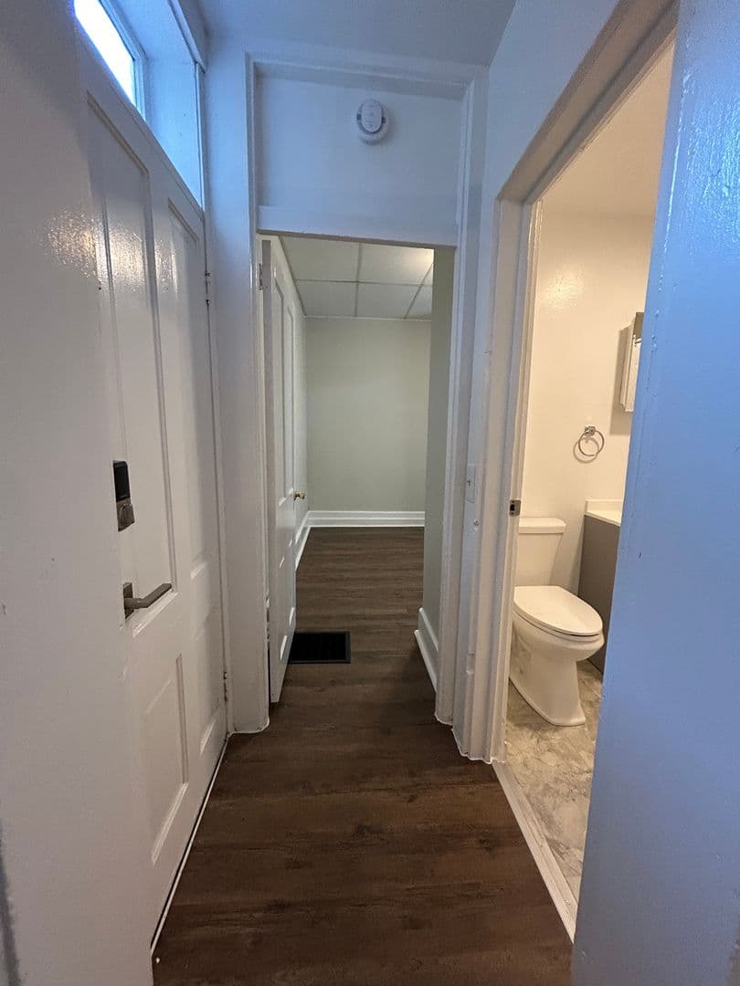 Lafayette Apartment: 635-639 Oregon Street