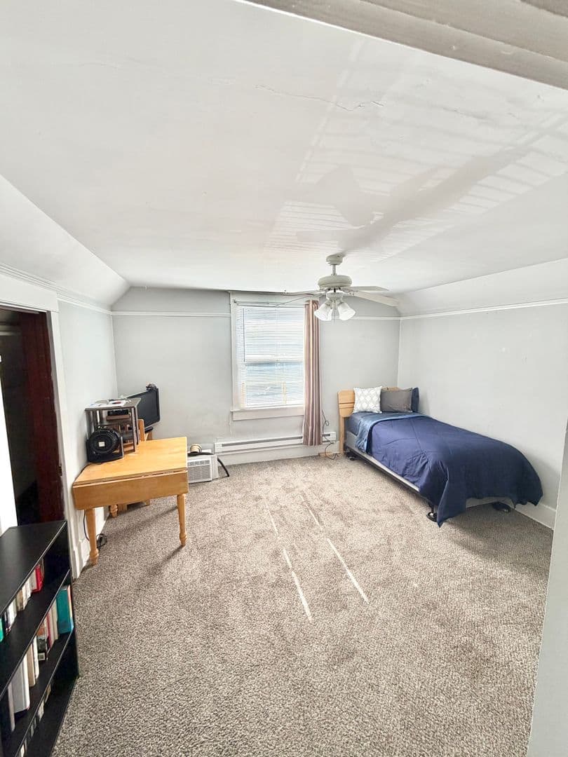 Lafayette Apartment: 308 N 11th Street