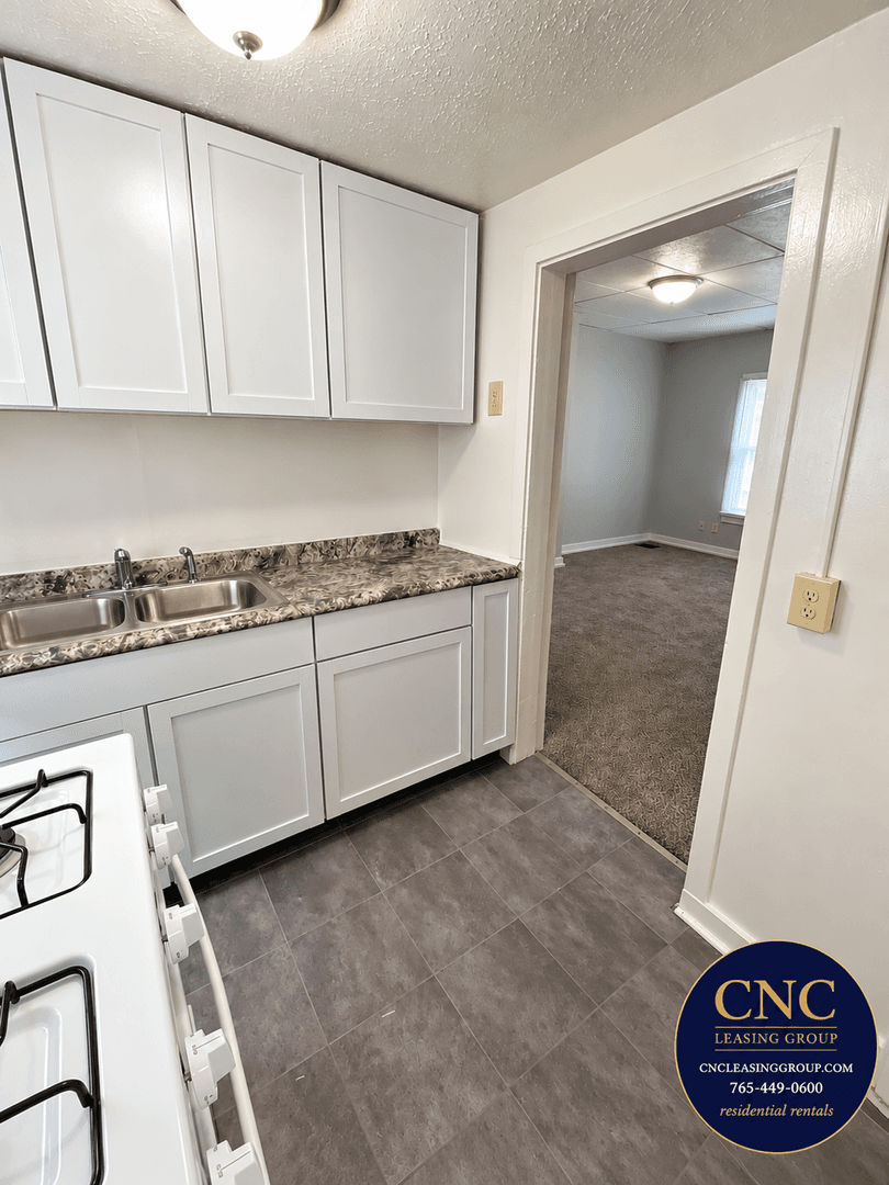 Lafayette Apartment: 912 N 10th Street