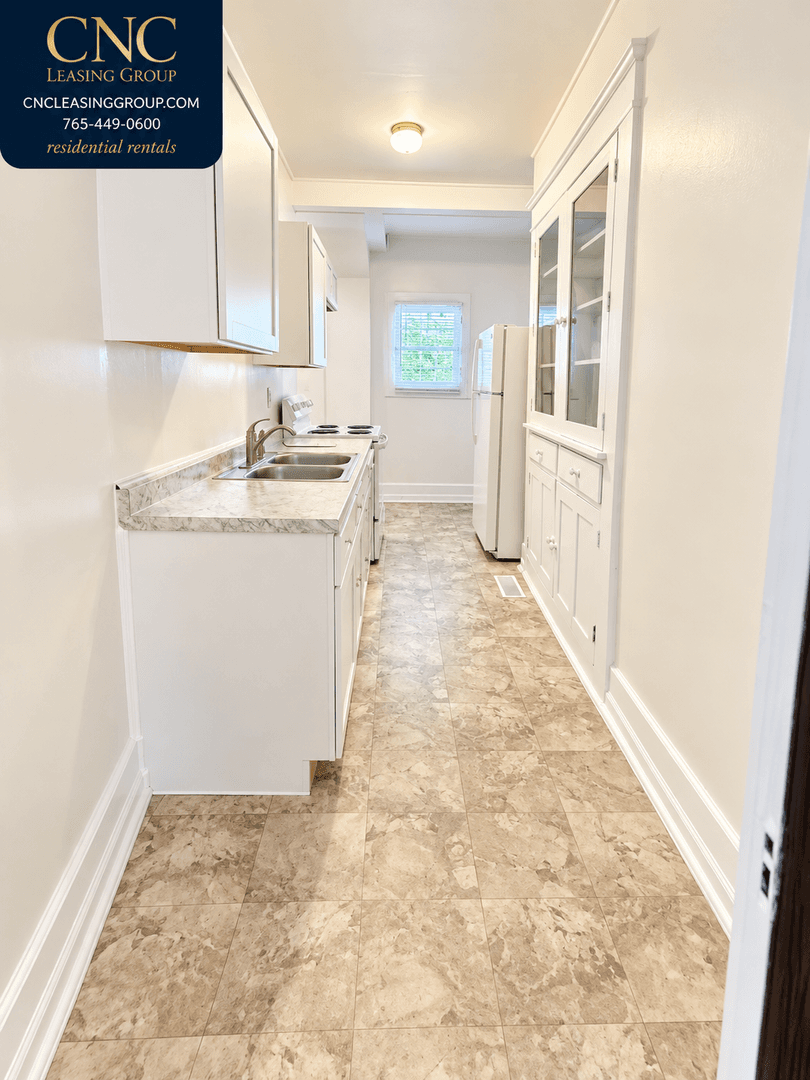 Lafayette Apartment: 1018 Brown Street