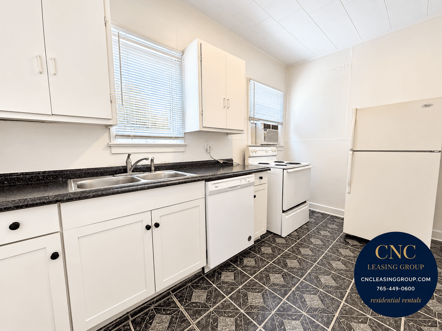 Lafayette Apartment: 216-218 Tinkler