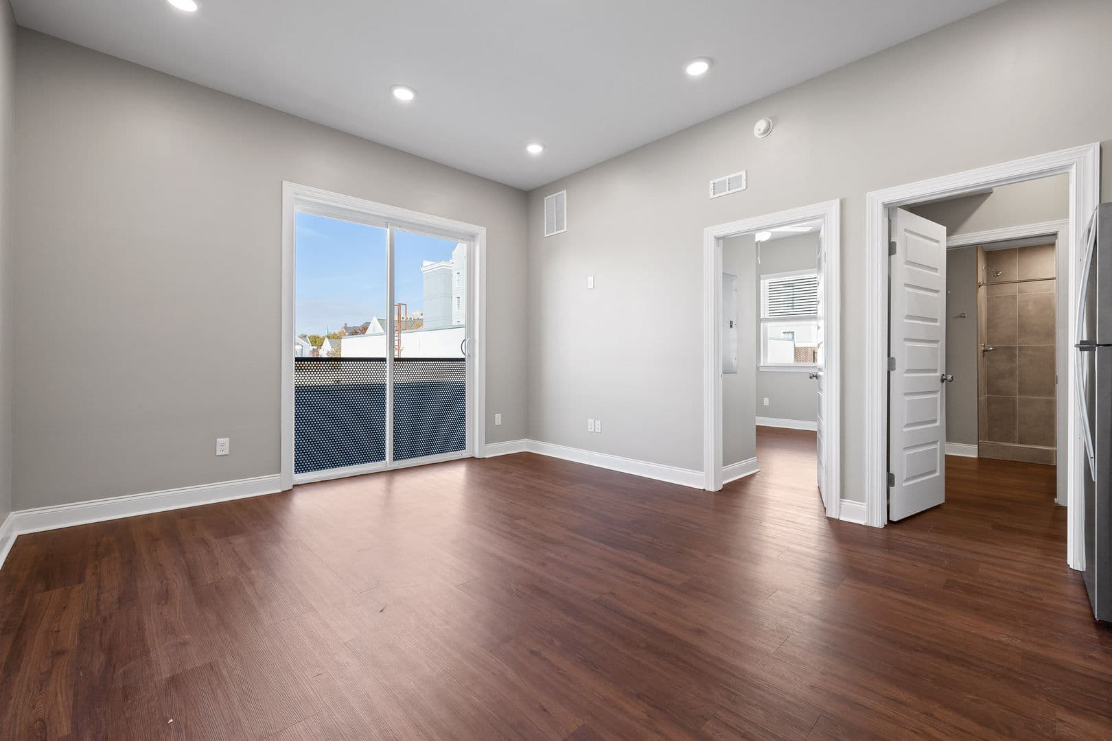 Chattanooga Apartment: 621 E Martin Luther King Blvd. #103