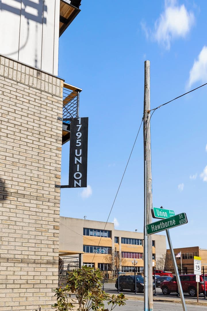 Chattanooga Apartment: 1715 Union Ave
