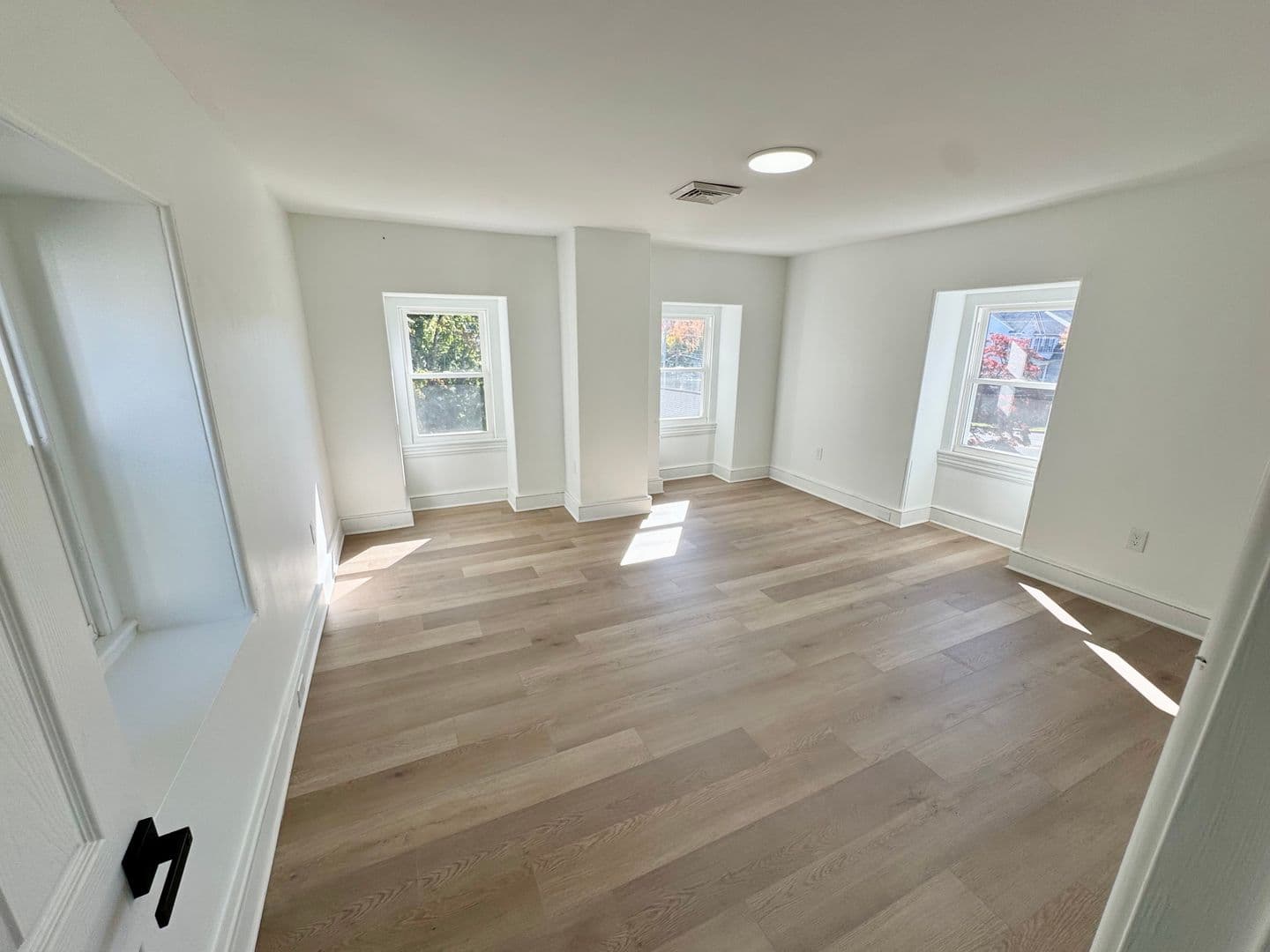 Feasterville Trevose Apartment: 216 E Bristol Rd