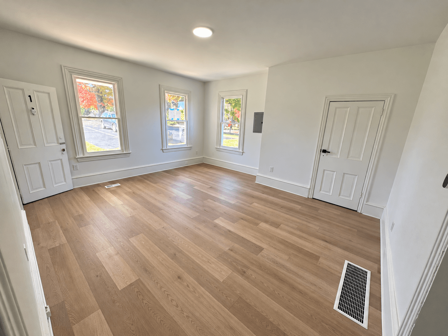 Feasterville Trevose Apartment: 216 E Bristol Rd