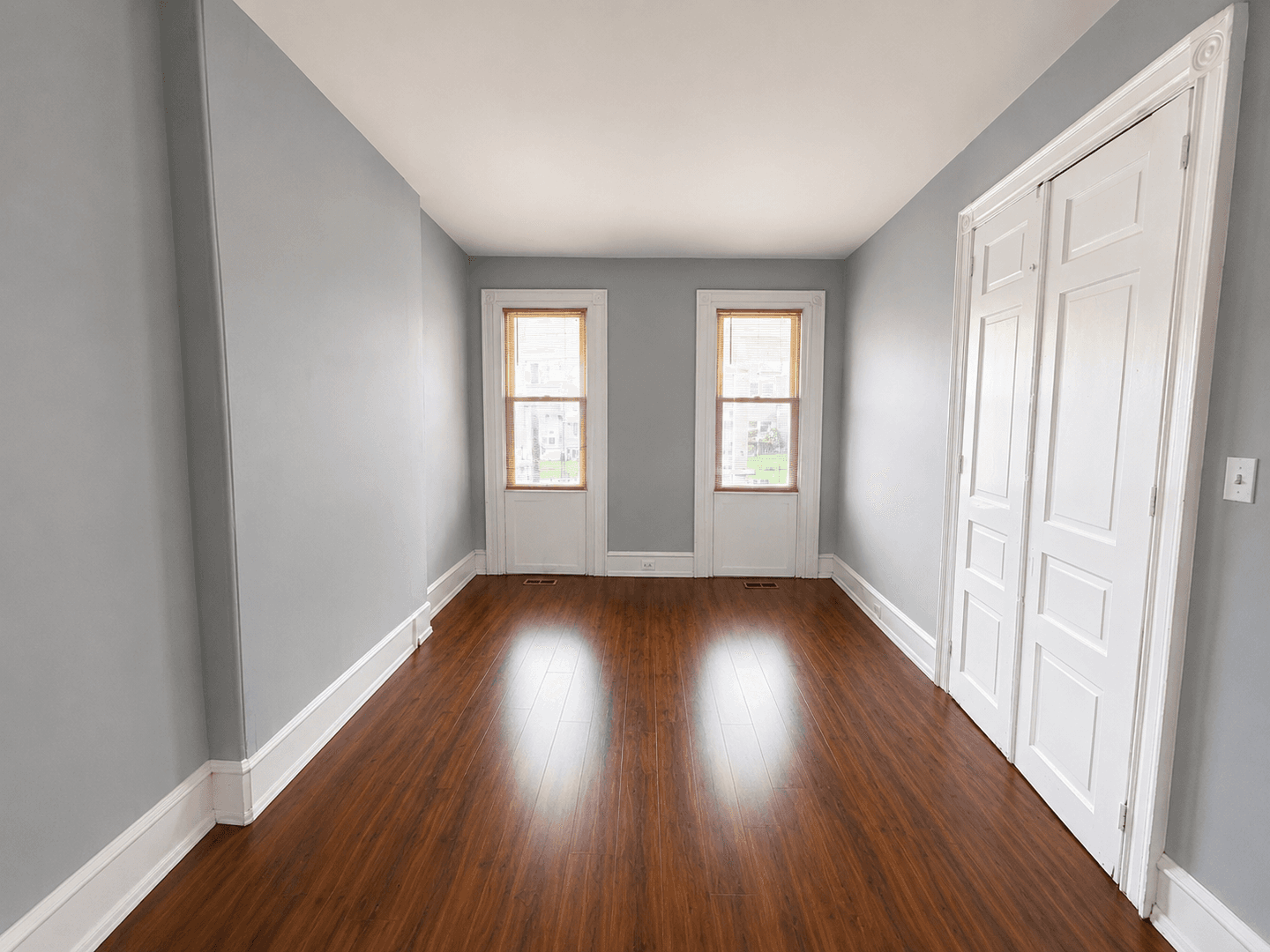 Norristown Apartment: 112 Haws Ave