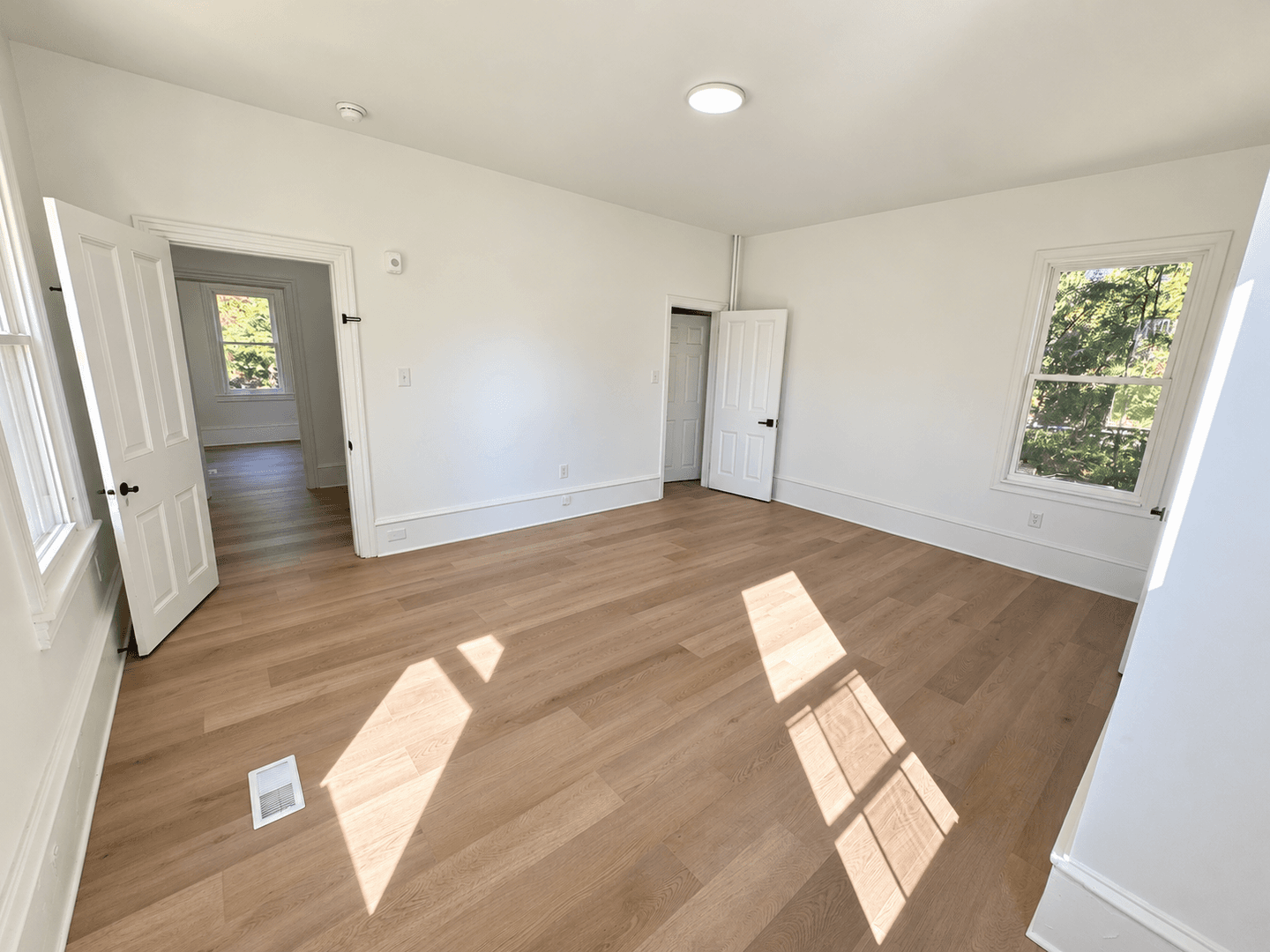 Feasterville Trevose Apartment: 216 E Bristol Rd