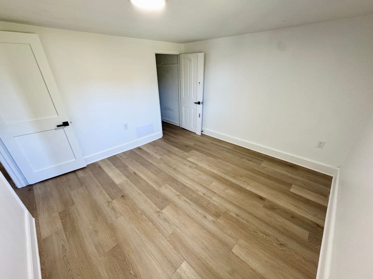 Feasterville Trevose Apartment: 216 E Bristol Rd