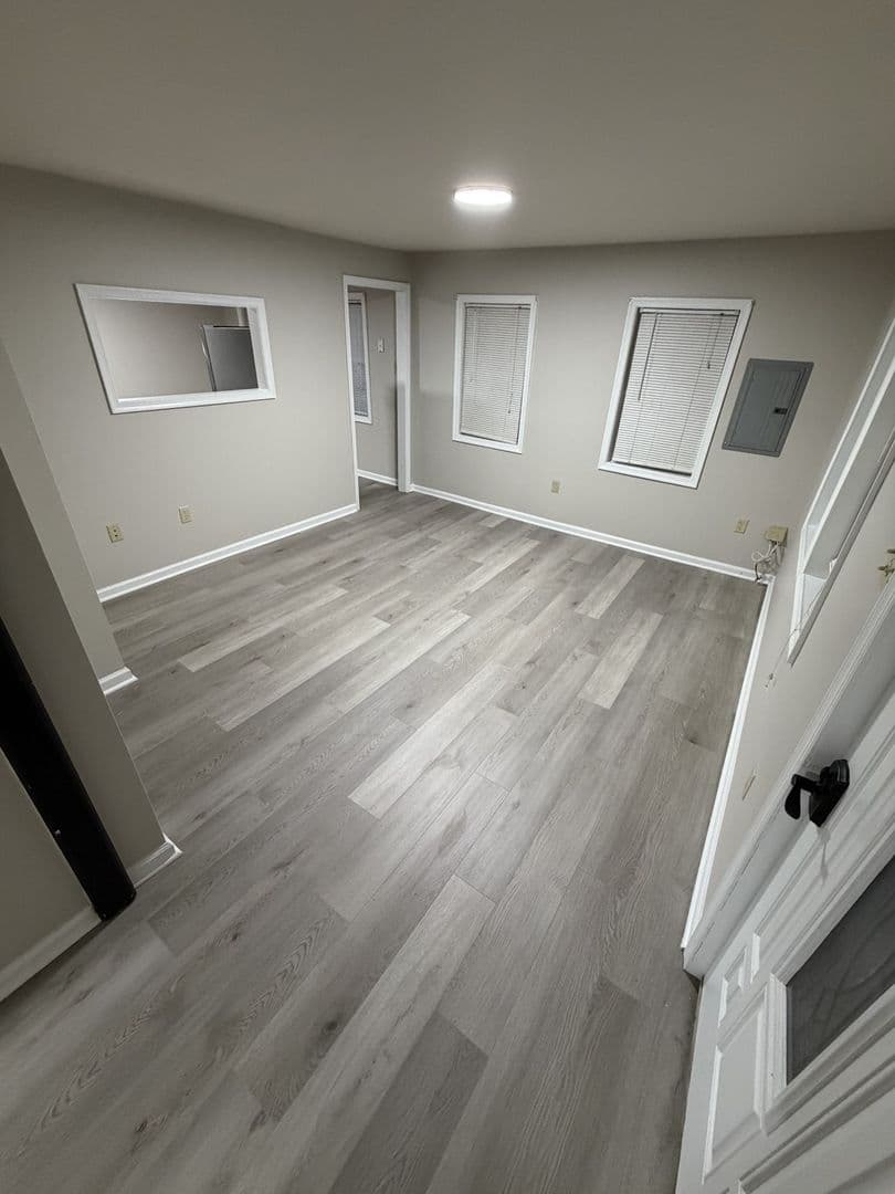 Collegeville Apartment: 635 Church Rd
