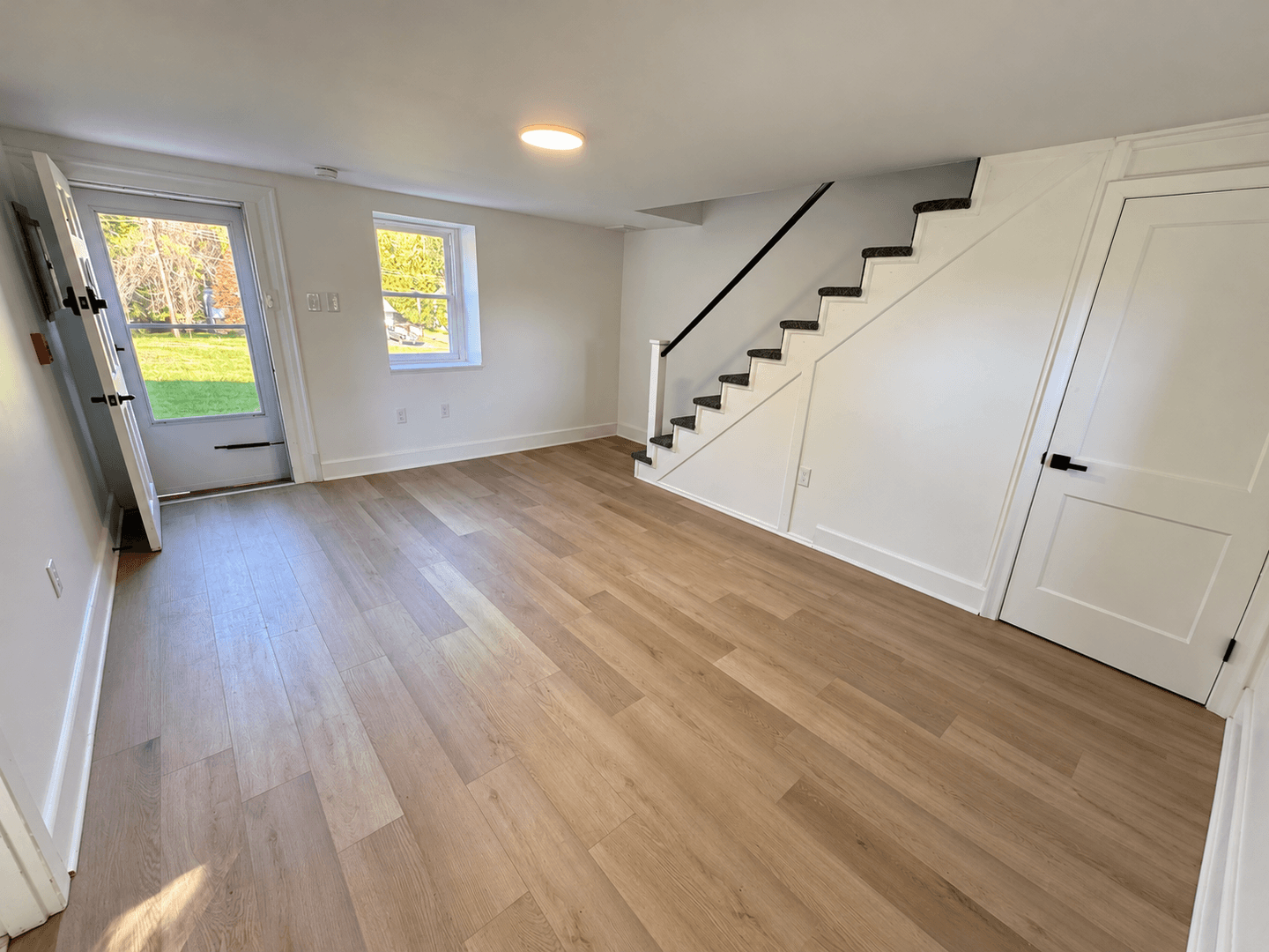Feasterville Trevose Apartment: 216 E Bristol Rd