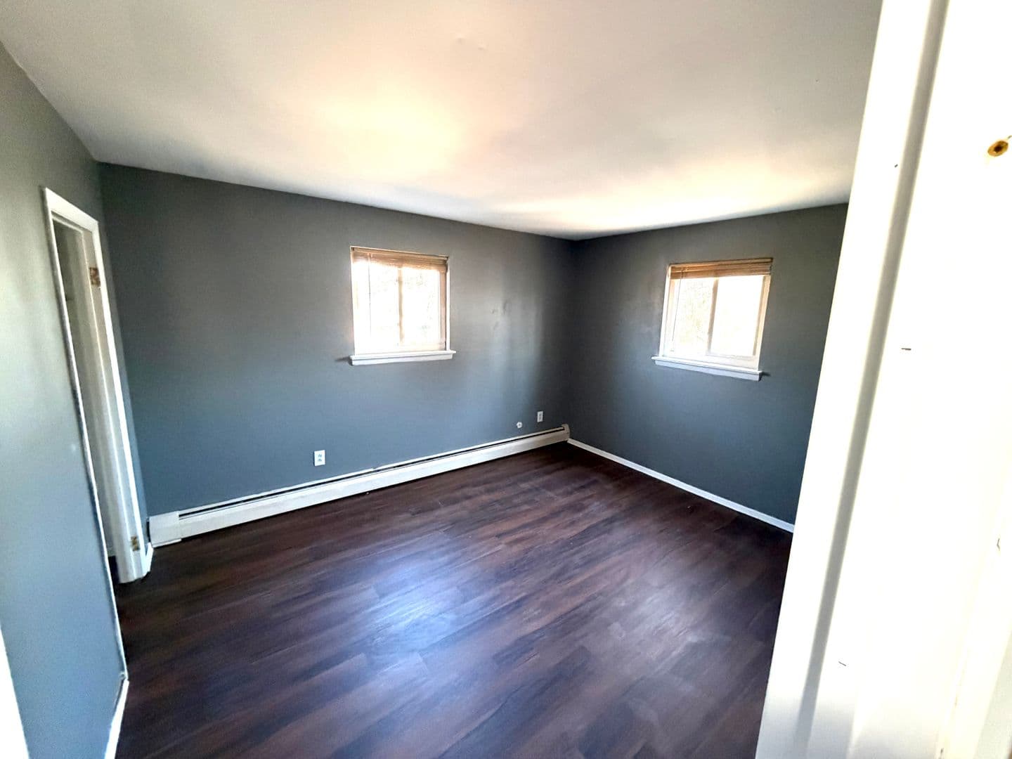 Horsham Apartment: 330 Olive Ave