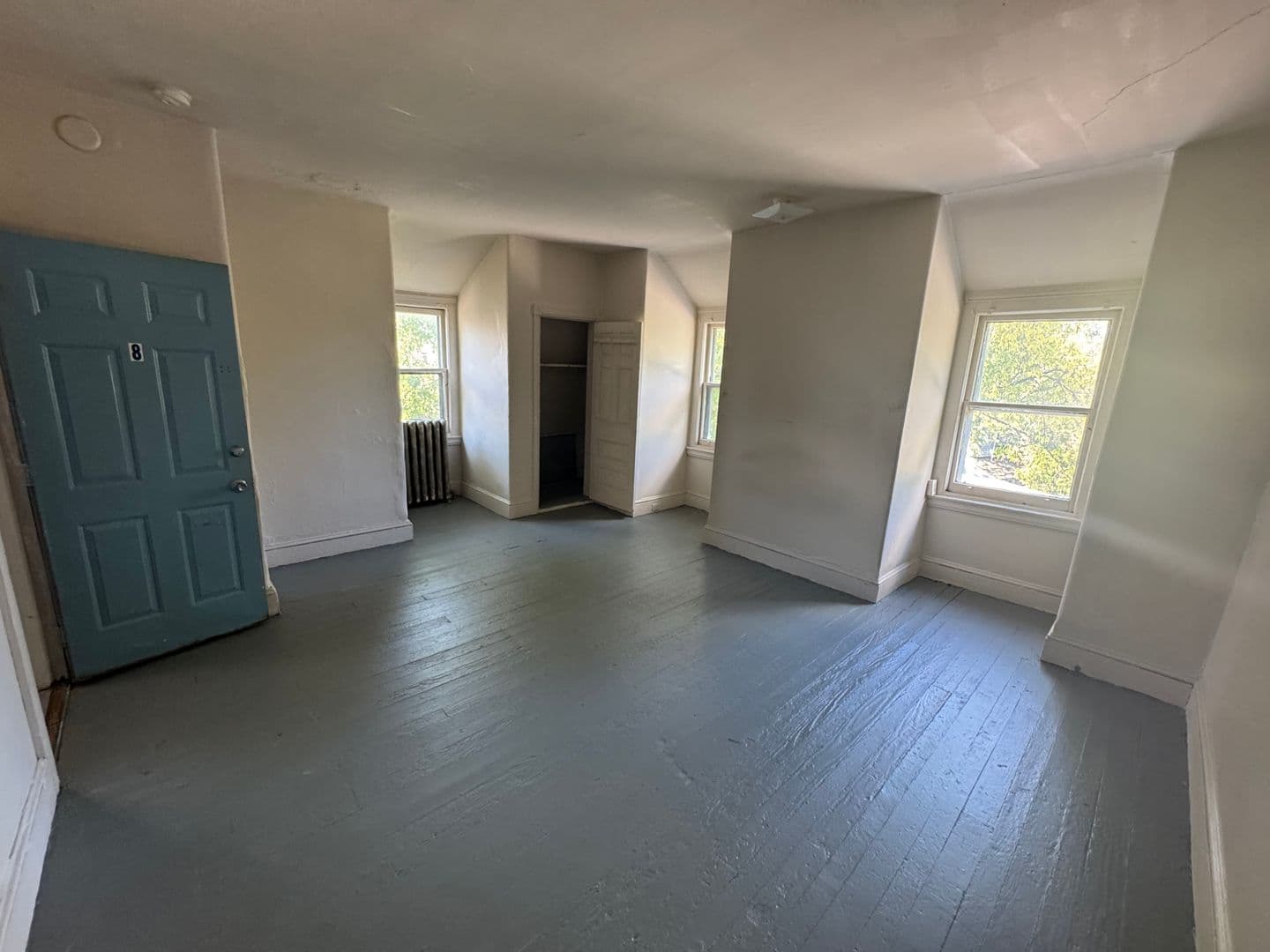 Norristown Apartment: 631 W Main Street