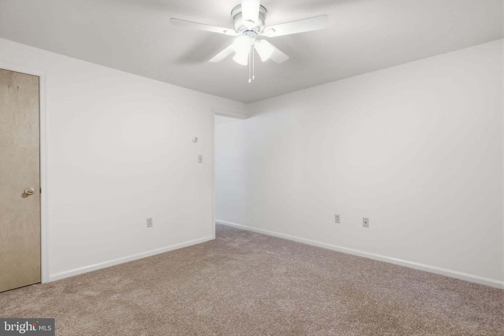 Morrisville Apartment: 2-8 Corliss Ave