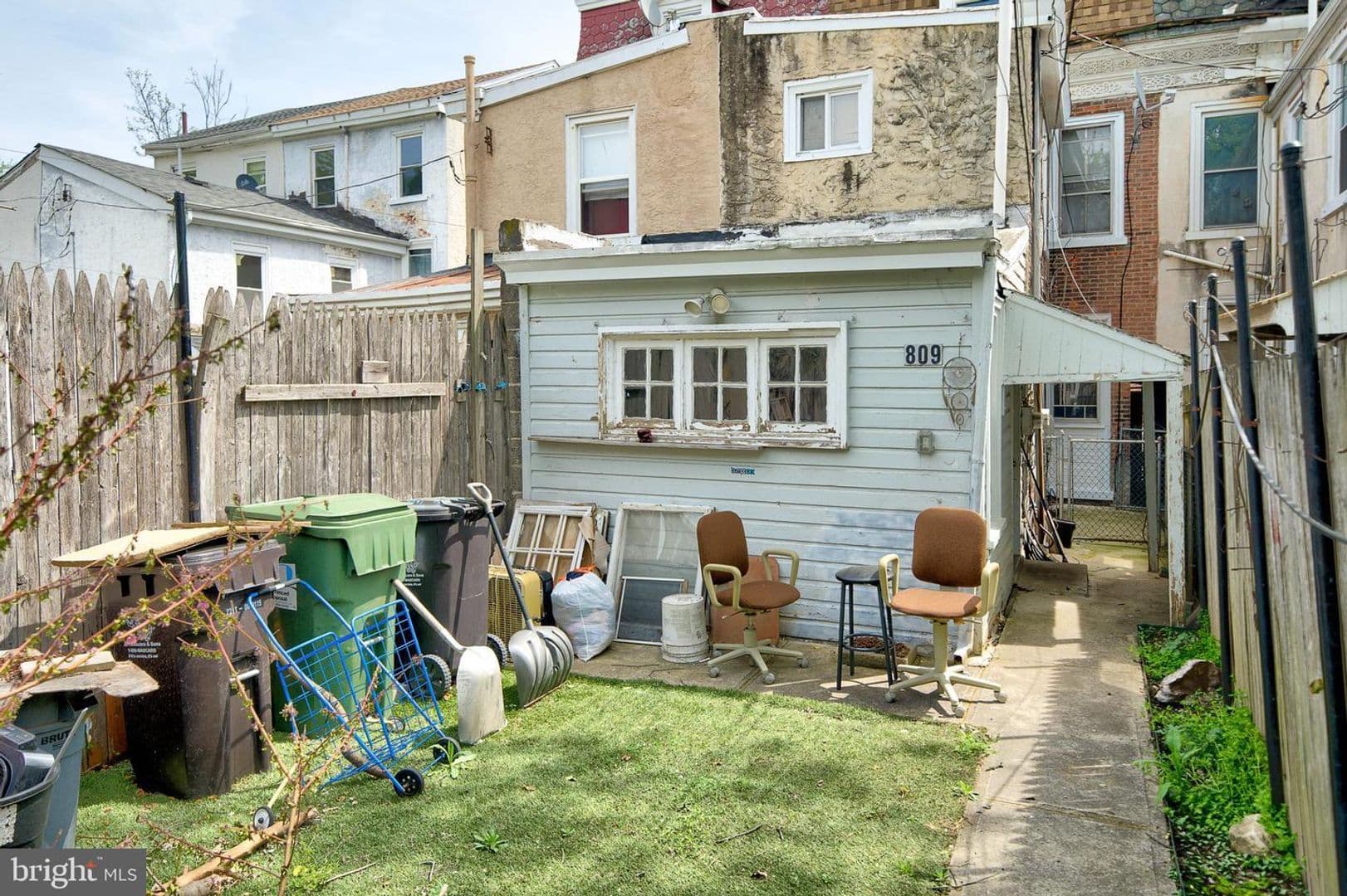 Norristown Apartment: 809 Green St