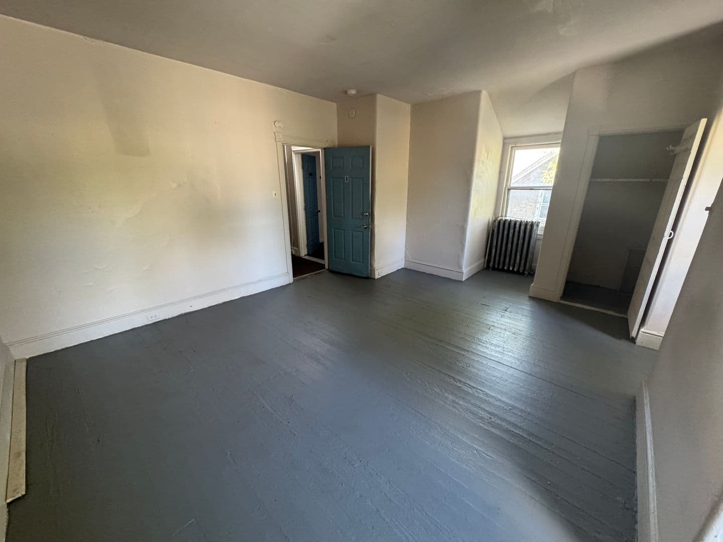 Norristown Apartment: 631 W Main Street