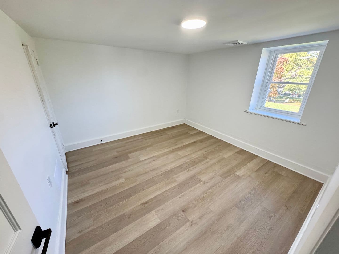 Feasterville Trevose Apartment: 216 E Bristol Rd