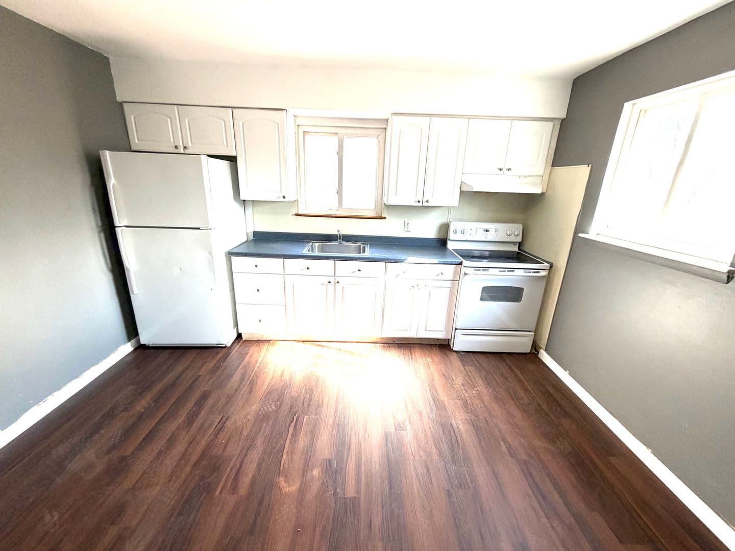 Horsham Apartment: 330 Olive Ave