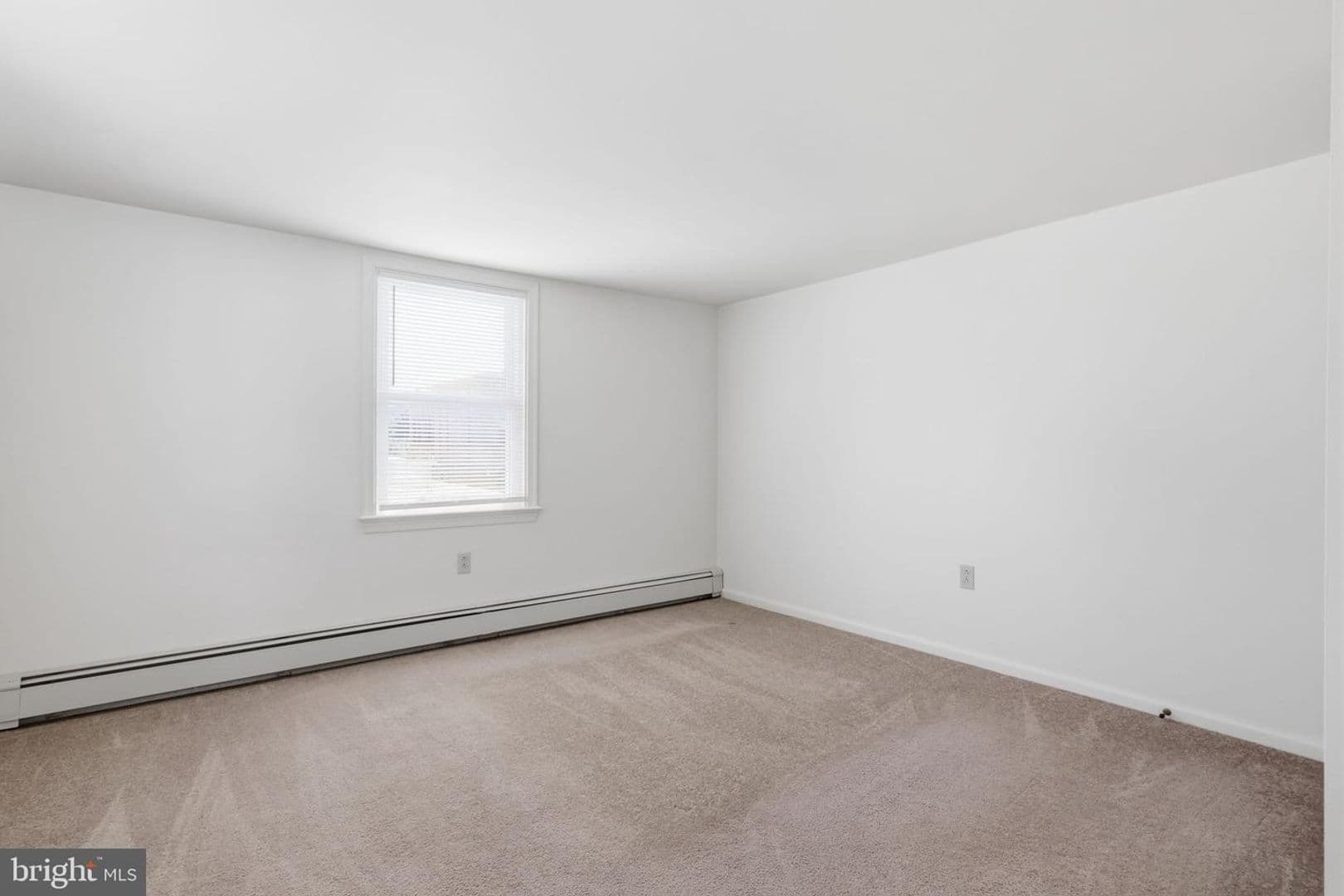 Morrisville Apartment: 2-8 Corliss Ave
