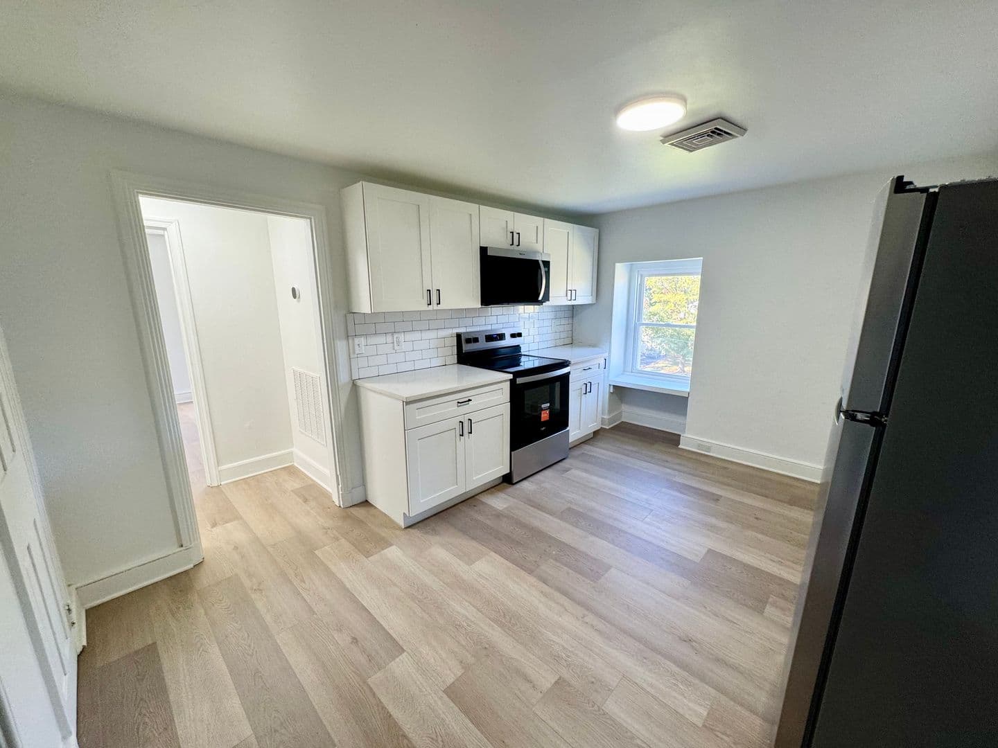 Feasterville Trevose Apartment: 216 E Bristol Rd