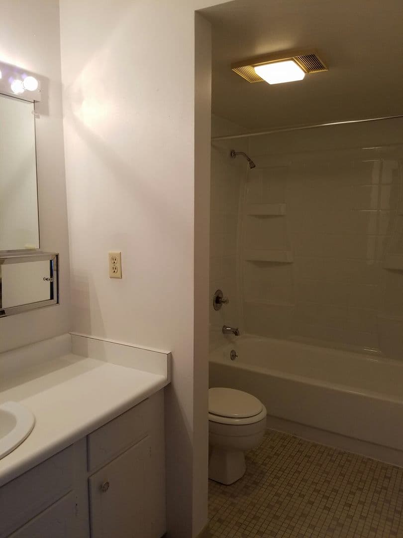 Greenfield Apartment: 6510 W. English Meadows Dr.