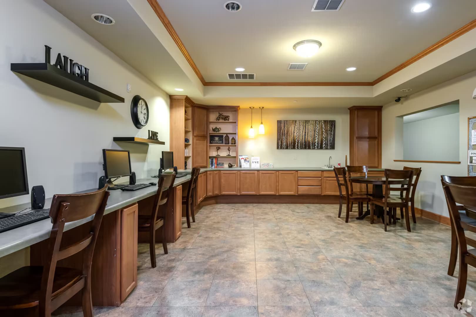 Kenosha Apartment: 716 51st Place