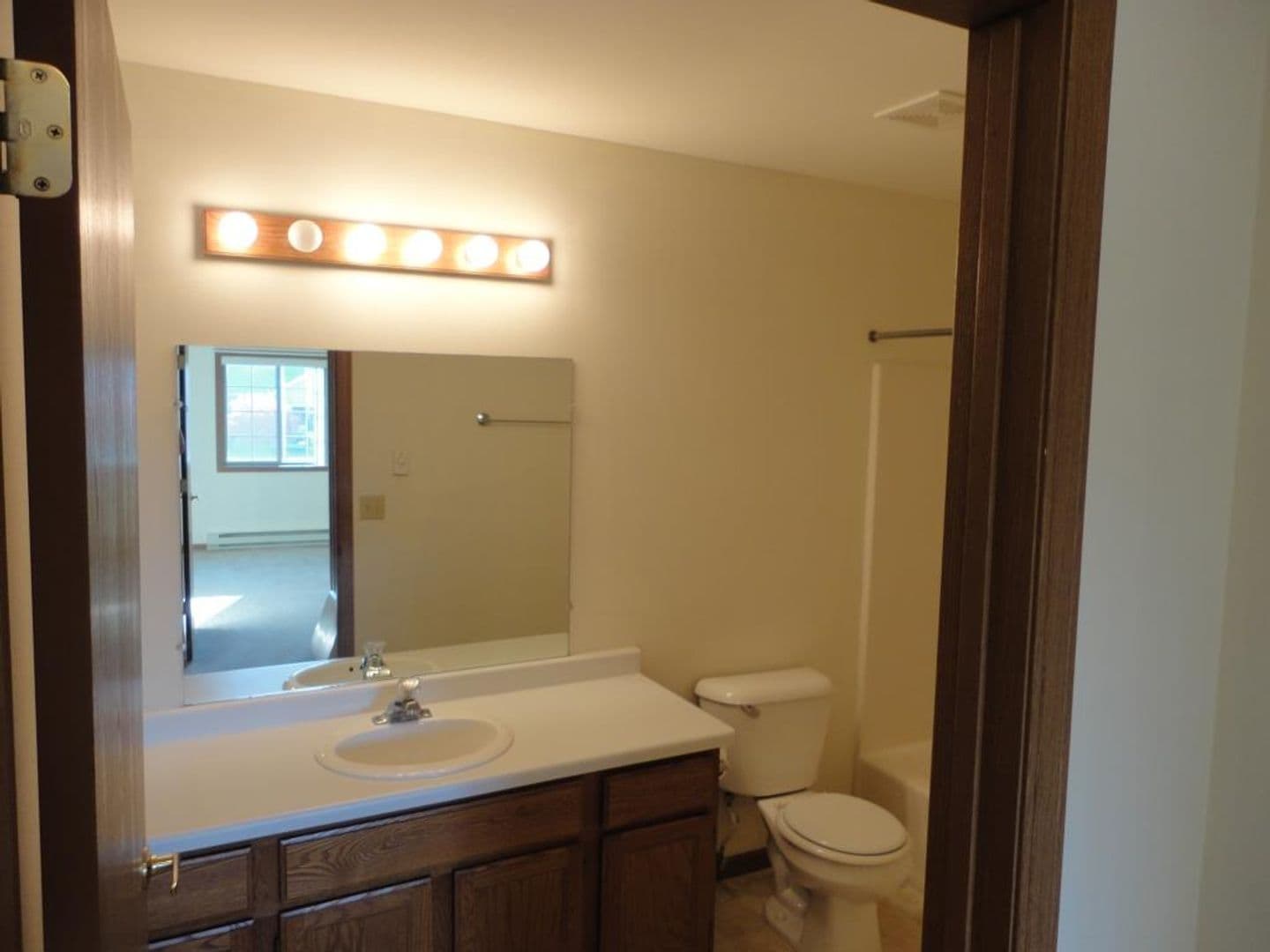 Mayville Apartment: 50, 68 S. Mountin Dr.