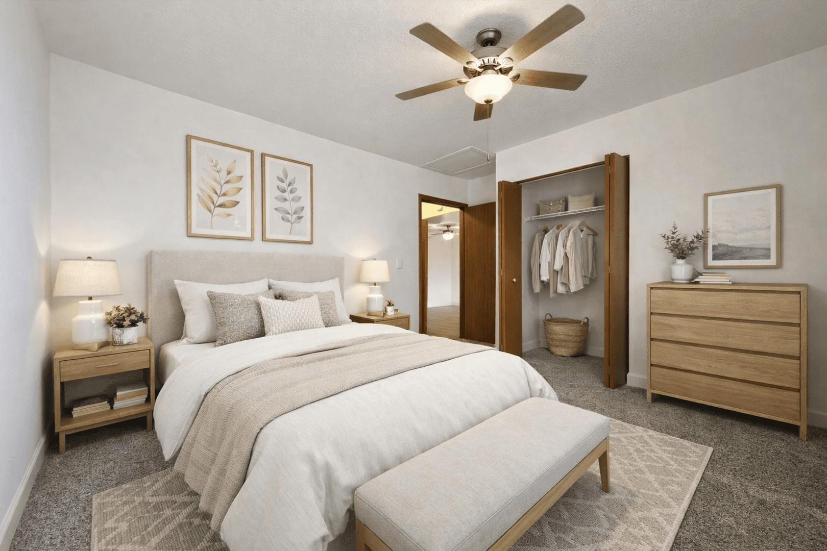 Oak Creek Apartment: 8385 S. Yorkshire Dr.