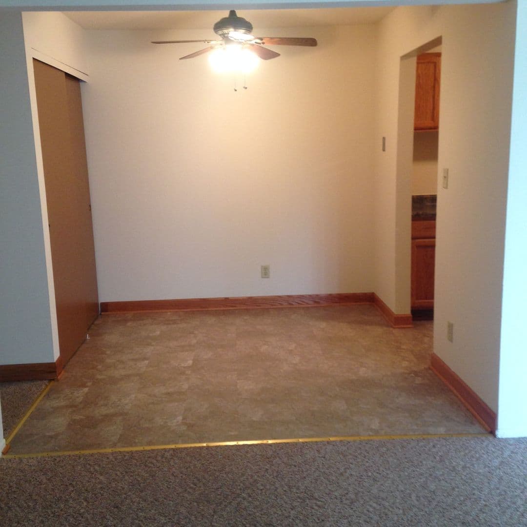 Oak Creek Apartment: 7926 S. Wildwood Drive #1