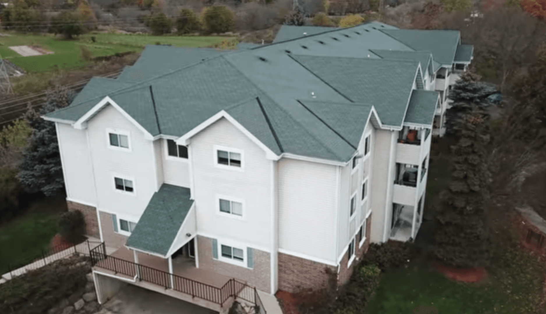 Madison Apartment: 1 Northridge Terrace