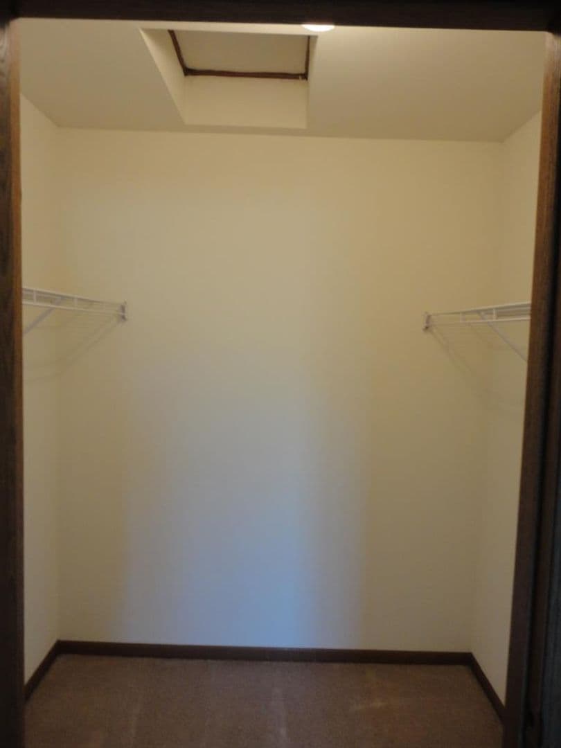 Mayville Apartment: 50, 68 S. Mountin Dr.