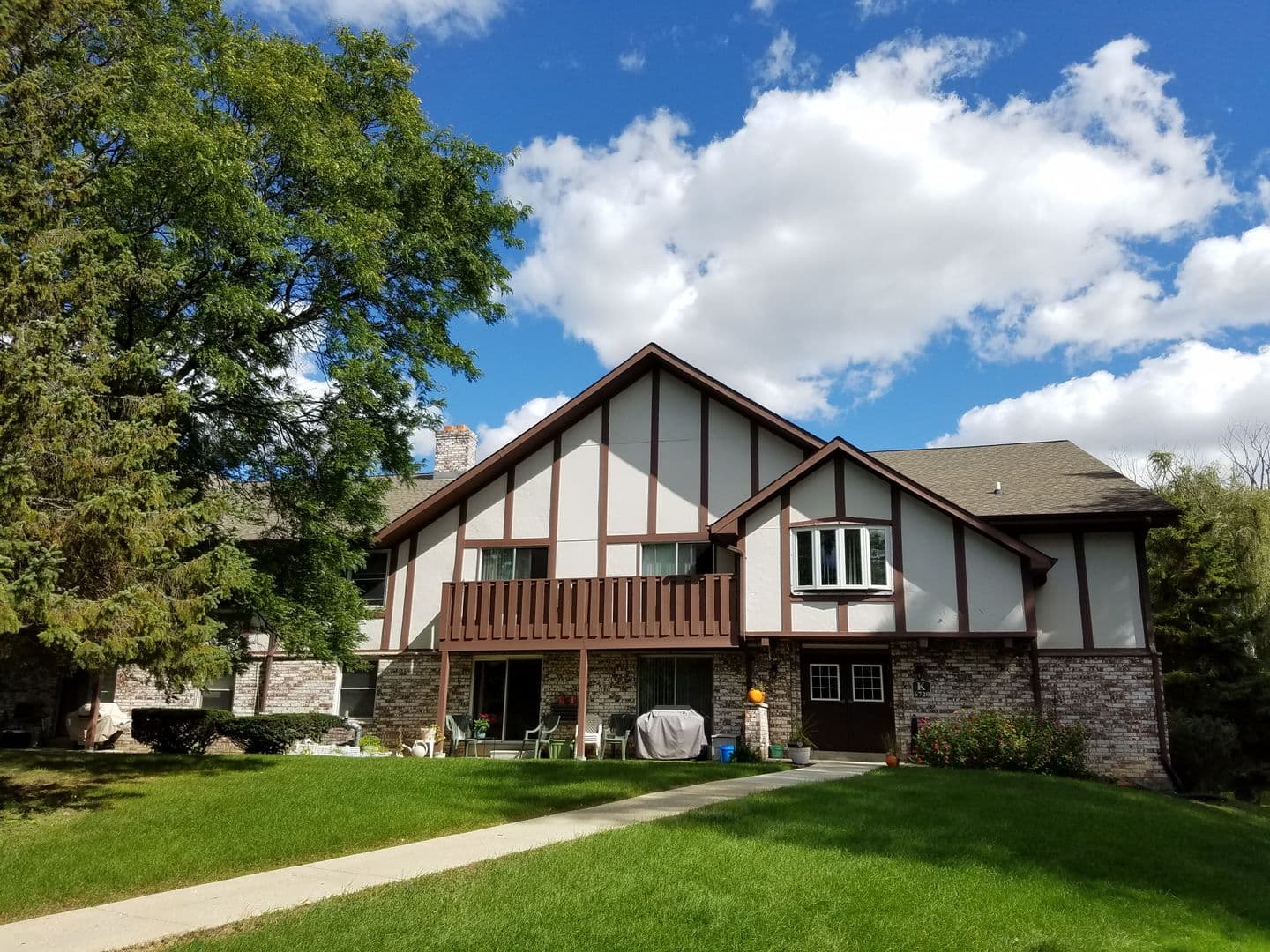 Greenfield Apartment: 6510 W. English Meadows Dr.