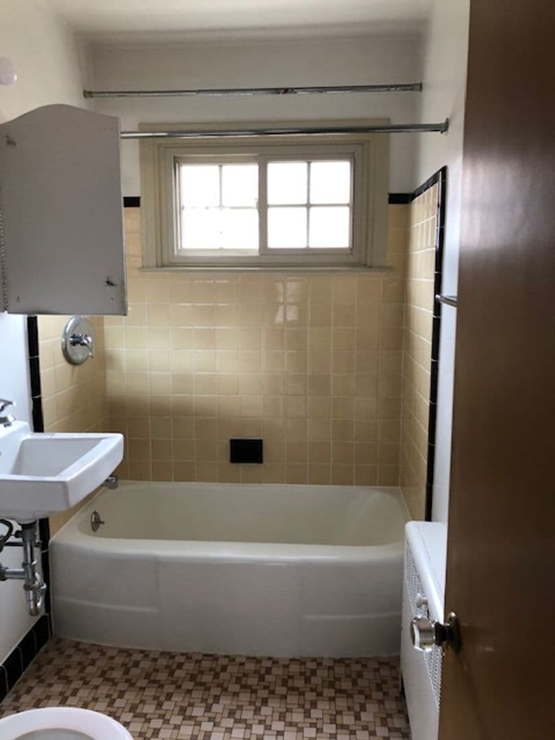 Wauwatosa Apartment: 7734-7928 W. North Ave