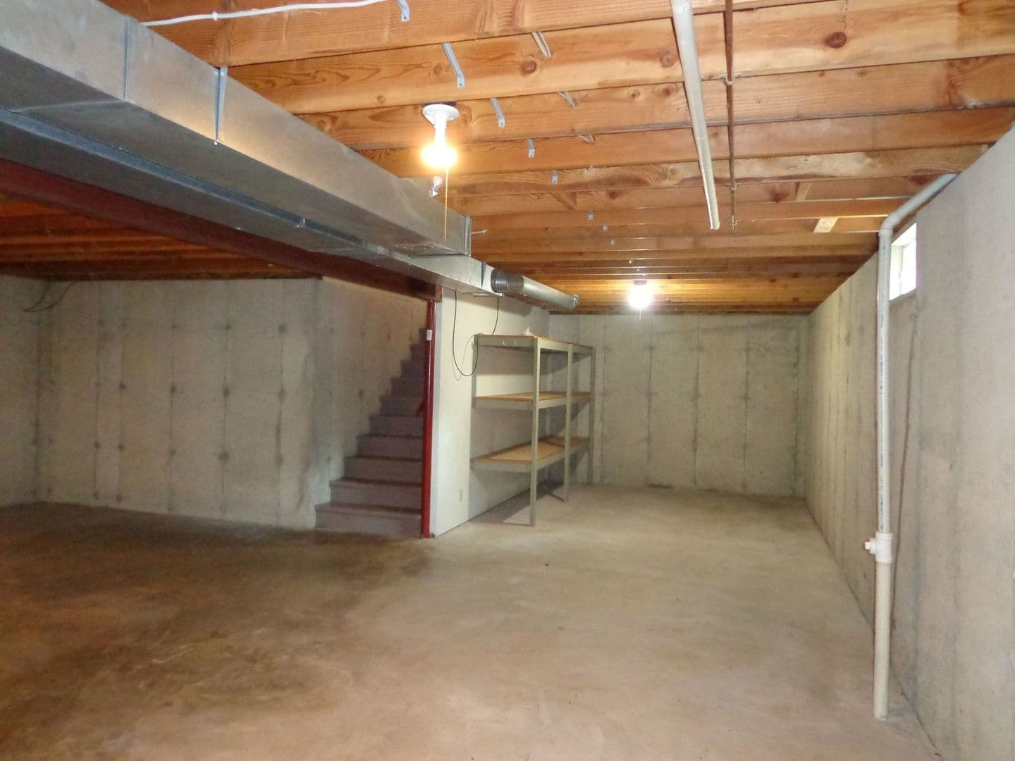 Tomah Apartment: 834 Evergreen Pass