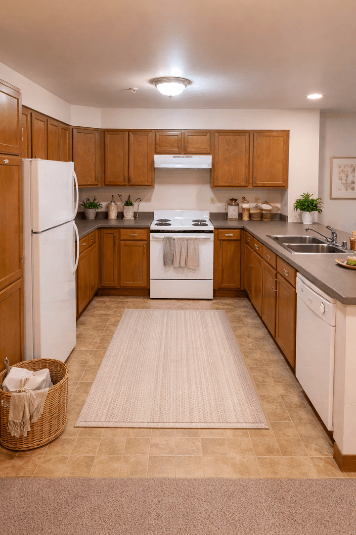 Racine Apartment: 1403 W. 6th St.