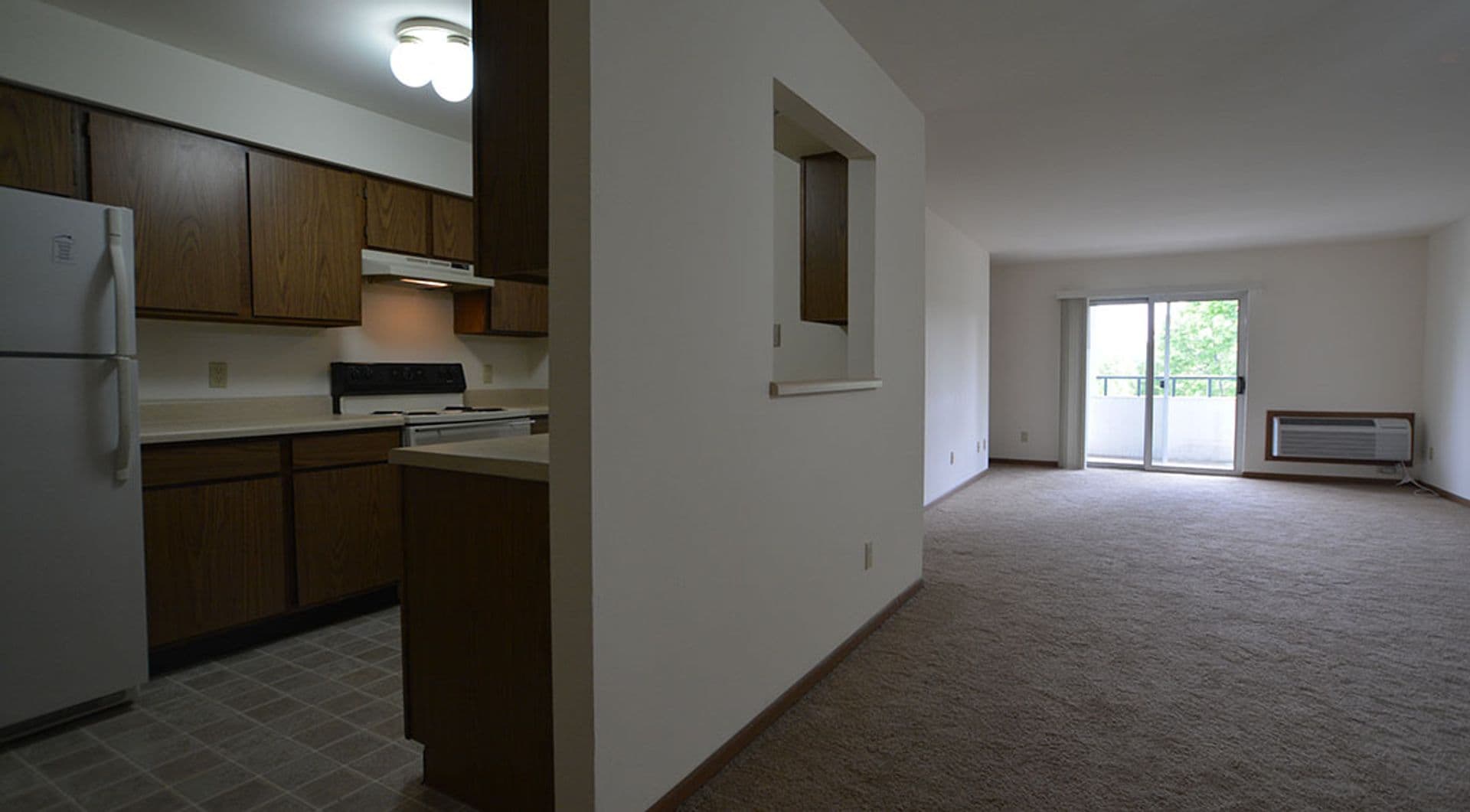 Madison Apartment: 1 Northridge Terrace