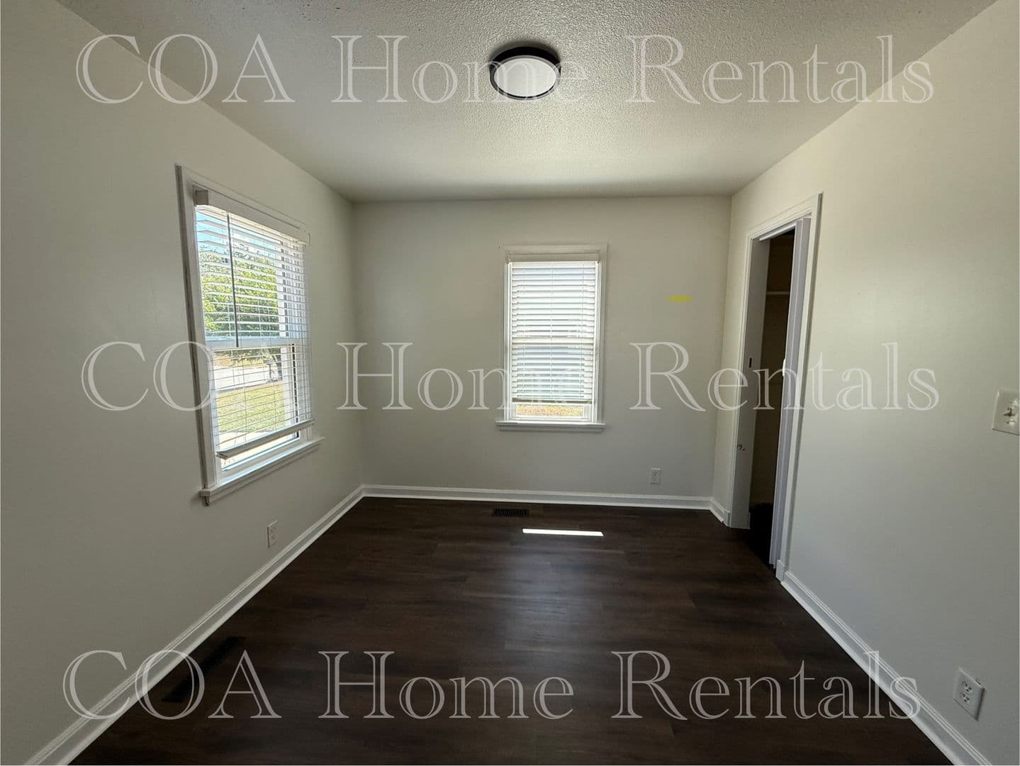 Wichita House: 1109 N. Custer