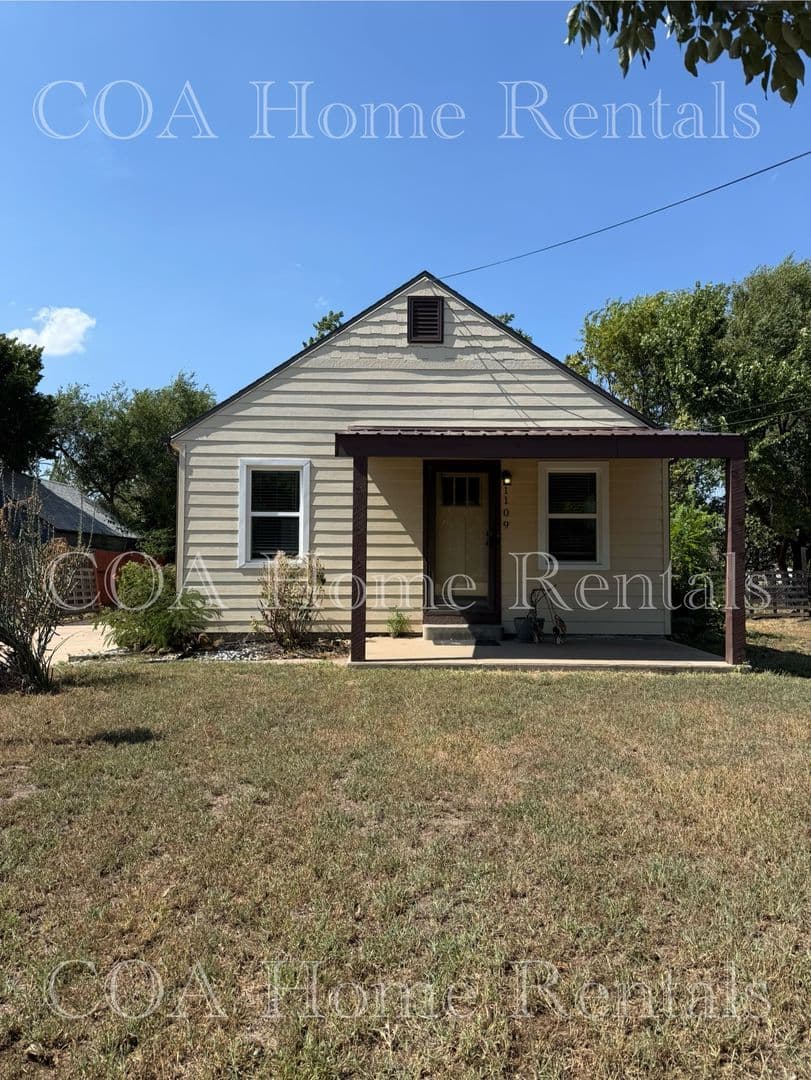 Wichita House: 1109 N. Custer