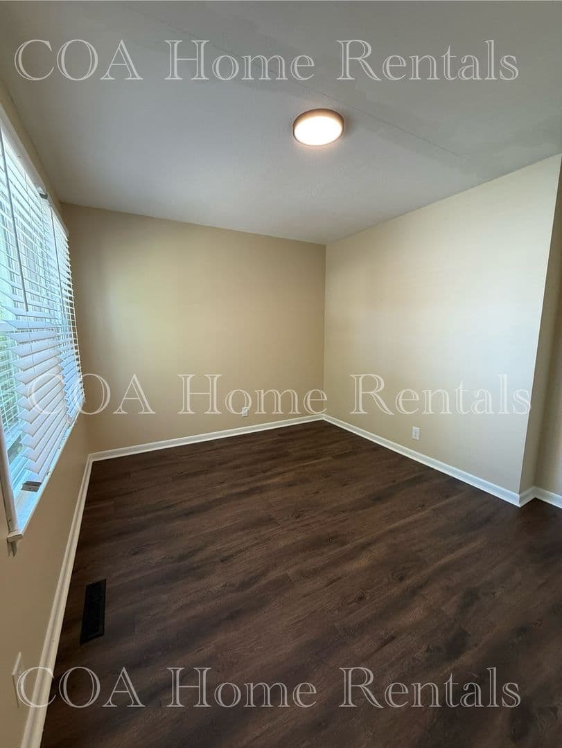 Wichita House: 1109 N. Custer