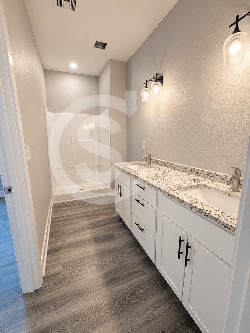 Pittsburg House: 1601 Al Ortalani Way