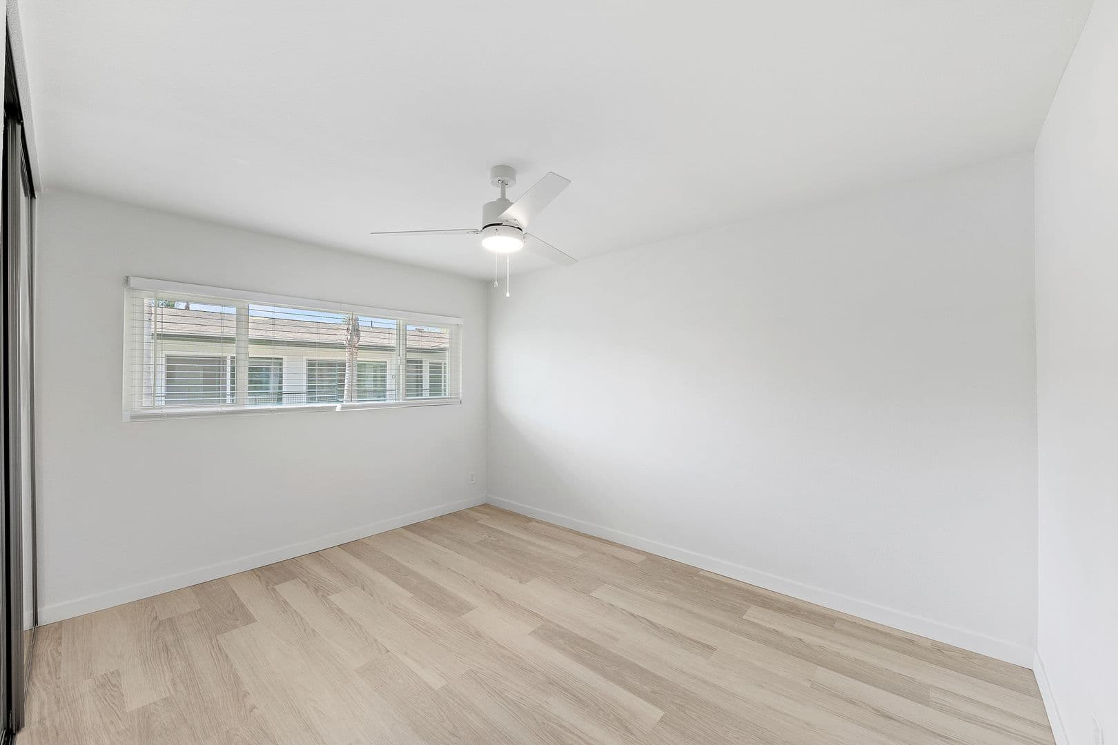 Long Beach Apartment: 1740 Park Avenue