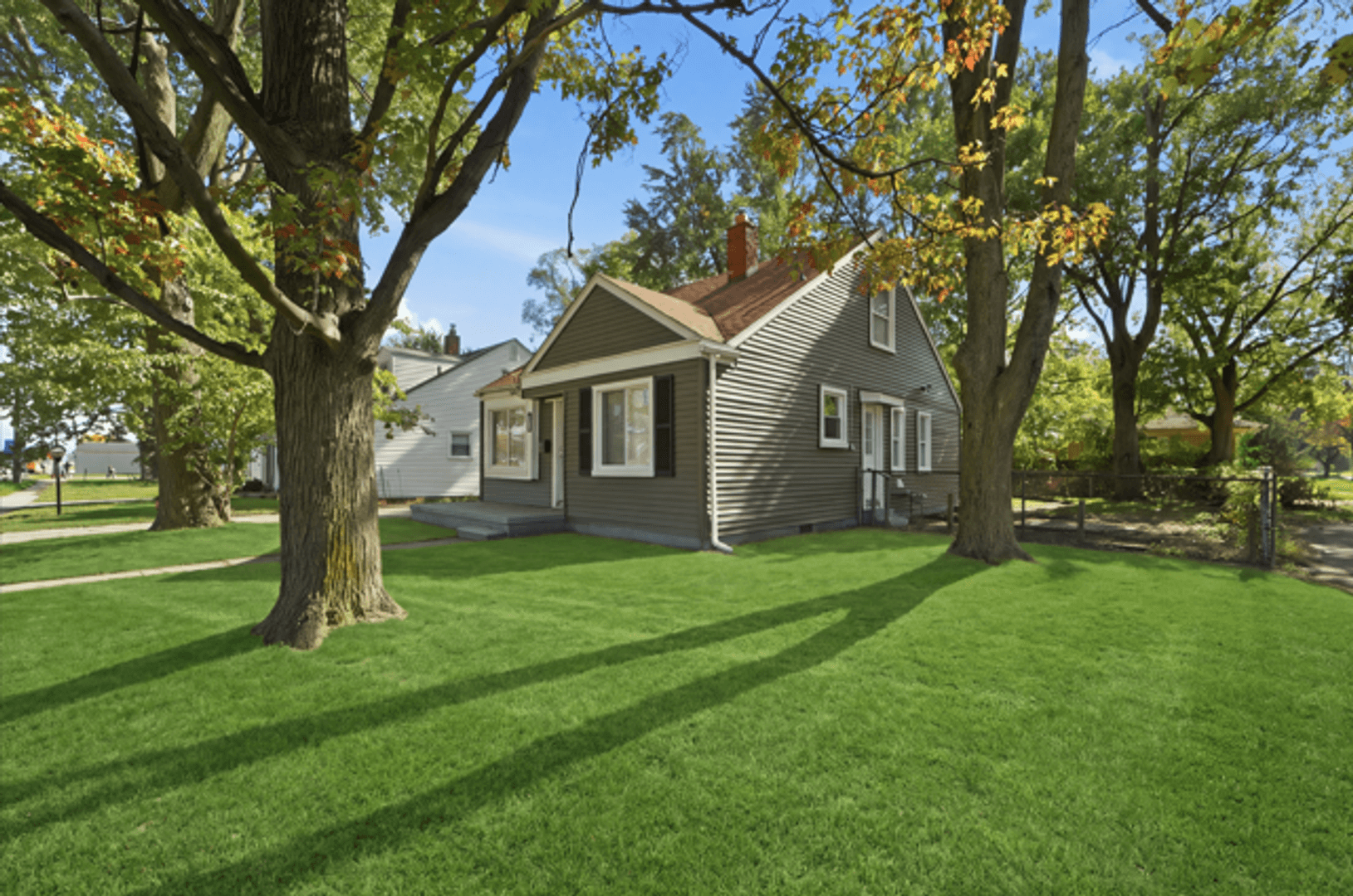 Oak Park House: 13741 W. 10 Mile