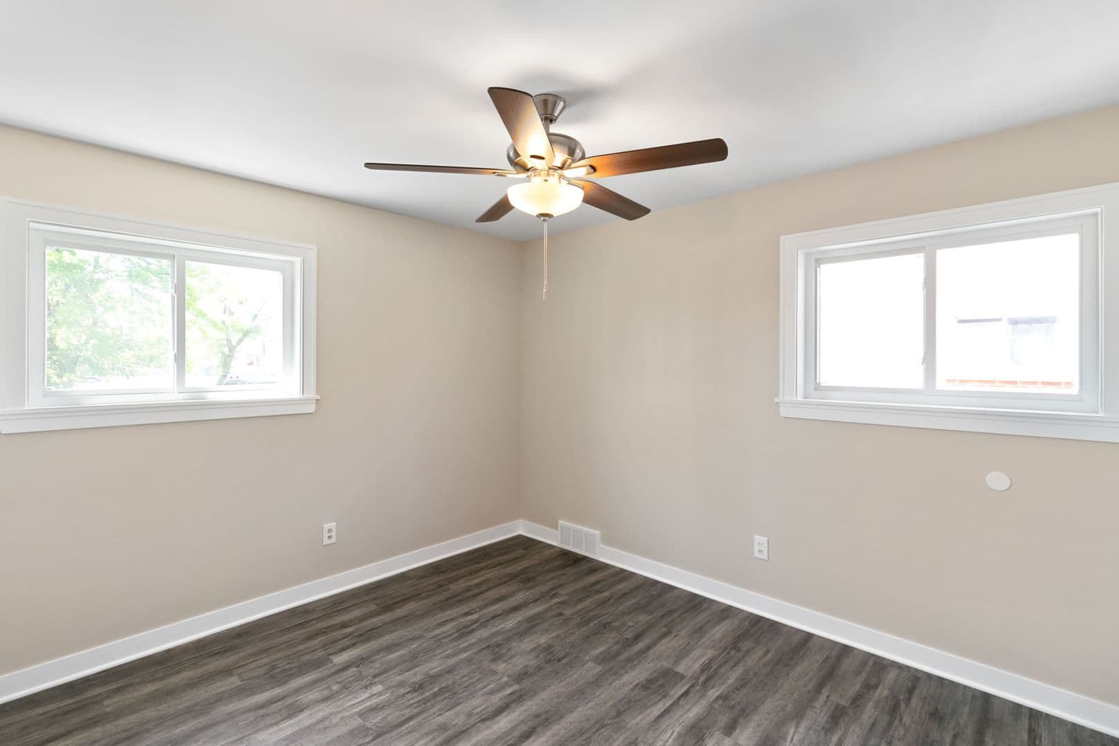 Roseville Apartment: 26221 Pinehurst