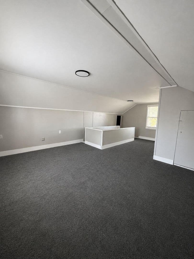 Oak Park House: 13741 W. 10 Mile