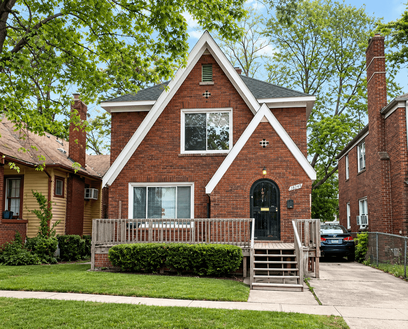 Detroit Apartment: 14262 Coyle