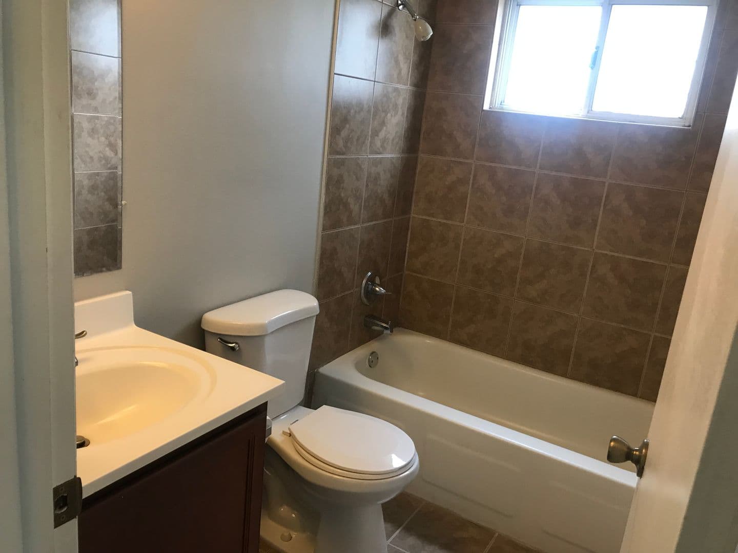 Warren Apartment: 11500 Warren Blvd