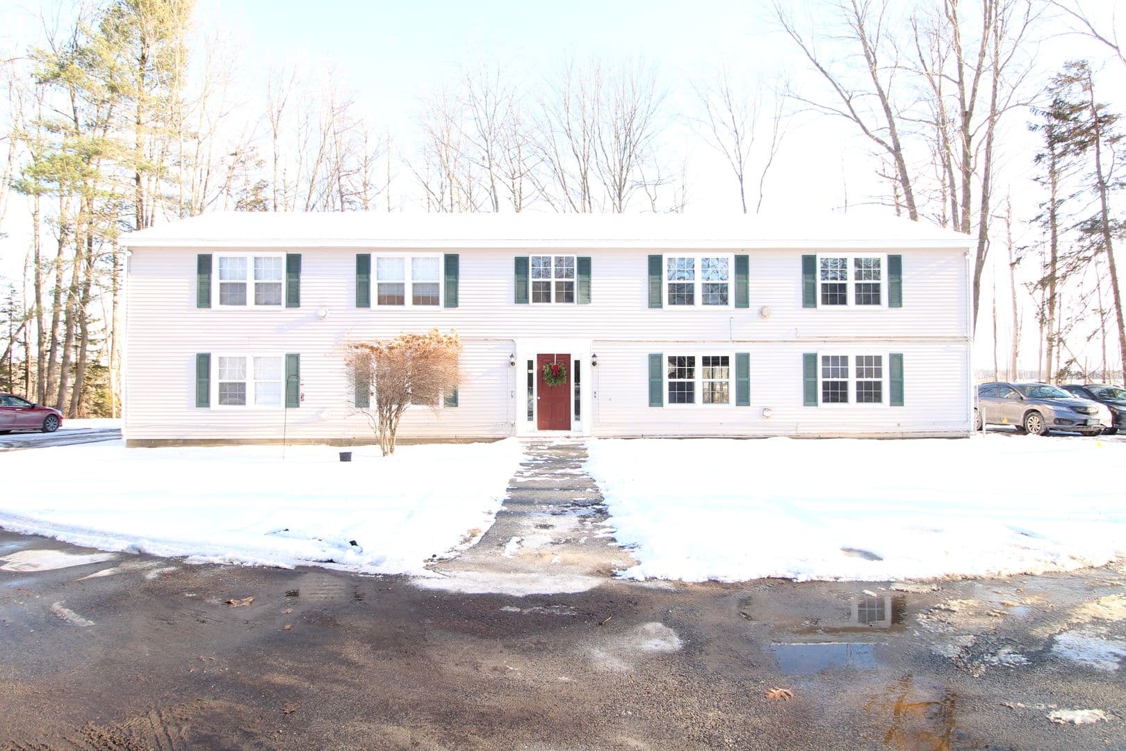 Scarborough Apartment: 30 Winnocks Neck Rd